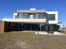 4 Bedroom House for sale in Argentina, Esteban Echeverria, Buenos Aires, Argentina