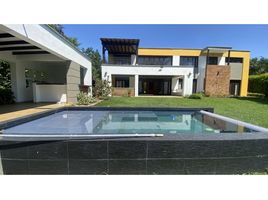 4 Habitación Casa en venta en Cali, Valle Del Cauca, Cali