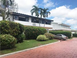 4 Bedroom Villa for sale in Barranquilla Colombia Temple, Barranquilla, Puerto Colombia