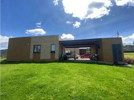 4 Habitación Villa en alquiler en Colombia, Chia, Cundinamarca, Colombia