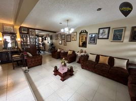 4 Habitación Villa en venta en Calderón Park, Cuenca, Cuenca, Cuenca