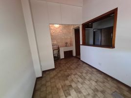 3 Habitación Apartamento en alquiler en Almirante Brown, Buenos Aires, Almirante Brown