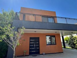 3 Bedroom Villa for sale in Quilmes, Buenos Aires, Quilmes