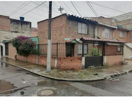 4 Bedroom House for sale in Bogota, Cundinamarca, Bogota