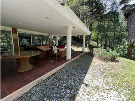 3 Bedroom Villa for sale in Bare Foot Park (Parque de los Pies Descalzos), Medellin, Medellin