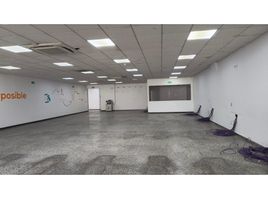 1,639 m² Office for rent in Colombia, Bogotá, Cundinamarca, Colombia