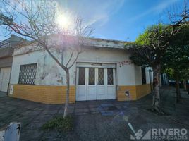 2 Bedroom House for sale in Moron, Buenos Aires, Moron