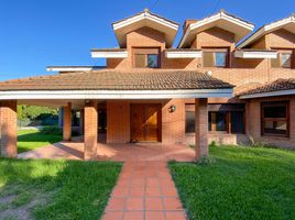 4 Bedroom Villa for sale in Santa Fe, Rosario, Santa Fe