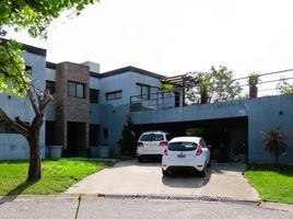 4 Bedroom House for sale in Federal Capital, Buenos Aires, Federal Capital