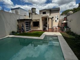 4 Bedroom House for sale in Lanus, Buenos Aires, Lanus