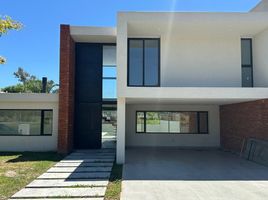 2 Bedroom House for sale in Capital Cordoba, Capital