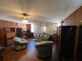 2 chambre Appartement for rent in Society of Jesus Church, Capital, Capital