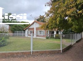 2 Bedroom House for sale in Lomas De Zamora, Buenos Aires, Lomas De Zamora