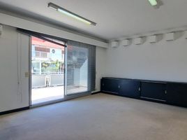 140 m² Office for rent in Buenos Aires, Capital Federal, Buenos Aires