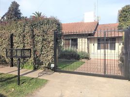 4 Bedroom House for sale in General Sarmiento, Buenos Aires, General Sarmiento