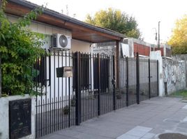 2 Bedroom House for sale in General San Martin, Buenos Aires, General San Martin