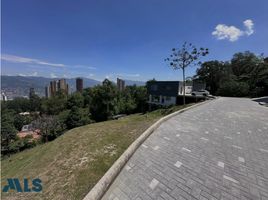  Land for sale in El Tesoro Parque Comercial, Medellin, Medellin