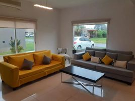 Villa 3 chambre à vendre à Pilar, Buenos Aires, Pilar