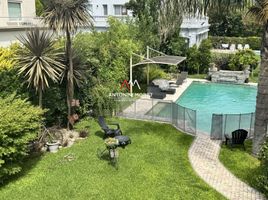 6 Bedroom House for sale in General Sarmiento, Buenos Aires, General Sarmiento