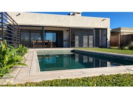 3 Bedroom House for sale in San Lorenzo, Santa Fe, San Lorenzo