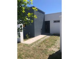 2 Bedroom House for sale in San Lorenzo, Santa Fe, San Lorenzo