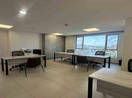 62 m² Office for rent in Colombia, Dosquebradas, Risaralda, Colombia