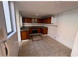 4 Habitación Villa en venta en Parque de los Pies Descalzos, Medellín, Medellín