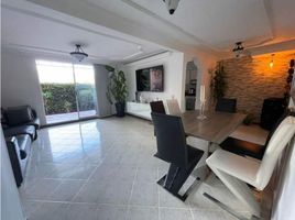 4 Bedroom House for sale in Bare Foot Park (Parque de los Pies Descalzos), Medellin, Medellin