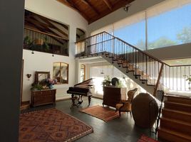 6 Bedroom Villa for sale in Maule, Maule, Talca, Maule