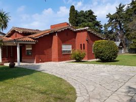 4 Bedroom House for sale in General Sarmiento, Buenos Aires, General Sarmiento