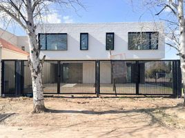 Villa 3 chambre à vendre à Rosario, Santa Fe, Rosario