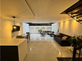 4 Bedroom Villa for sale in Antioquia Museum, Medellin, Medellin