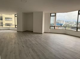 71 SqM Office for sale in Risaralda, Dosquebradas, Risaralda