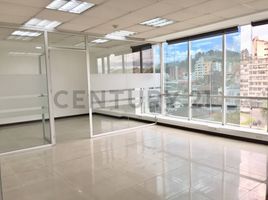 50 SqM Office for sale in Quito, Pichincha, Guayllabamba, Quito