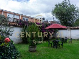 Estudio Casa en venta en Bogotá, Cundinamarca, Bogotá