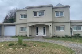 4 bedroom House for sale in Buenos Aires, Argentina