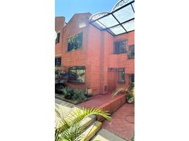 3 Bedroom House for sale in Bogota, Cundinamarca, Bogota