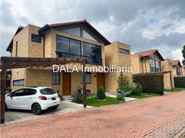 4 Habitación Casa en venta en Cajica, Cundinamarca, Cajica