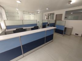 90 SqM Office for rent in River View Park, Cali, Cali