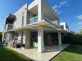 4 Habitación Villa en venta en Cali, Valle Del Cauca, Cali