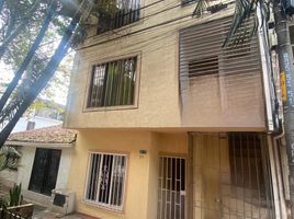 3 Bedroom House for sale in Palmetto Plaza Shopping Mall, Cali, Cali