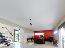 4 Bedroom House for sale in San Lorenzo, Santa Fe, San Lorenzo