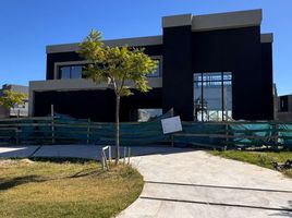 在阿根廷出售的 屋, Escobar, Buenos Aires, 阿根廷