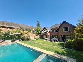 4 Bedroom Villa for sale in Chile, Santiago, Santiago, Santiago, Chile