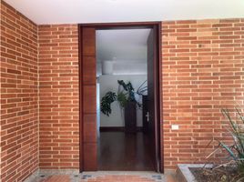 3 Bedroom Villa for sale in Templo Bogotá Colombia, Bogota, Bogota