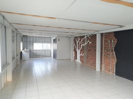 52 m2 Office for rent in Guanajuato, Leon, Guanajuato