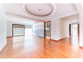 4 Bedroom Apartment for sale in Bogota, Cundinamarca, Bogota