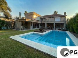 4 Bedroom Villa for sale in Santa Fe, Rosario, Santa Fe