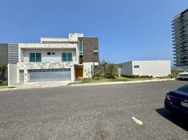 5 Habitación Villa en venta en Boca Del Rio, Veracruz, Boca Del Rio