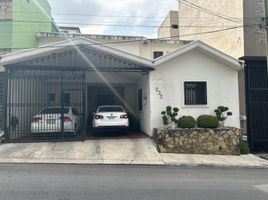4 Habitación Casa en venta en Monterrey, Nuevo León, Monterrey